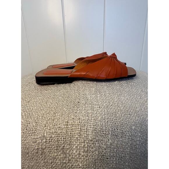 Cole Haan Resort Orange Knotted Top Slip On Leather Sandals Size 7B - Picture 7 of 10